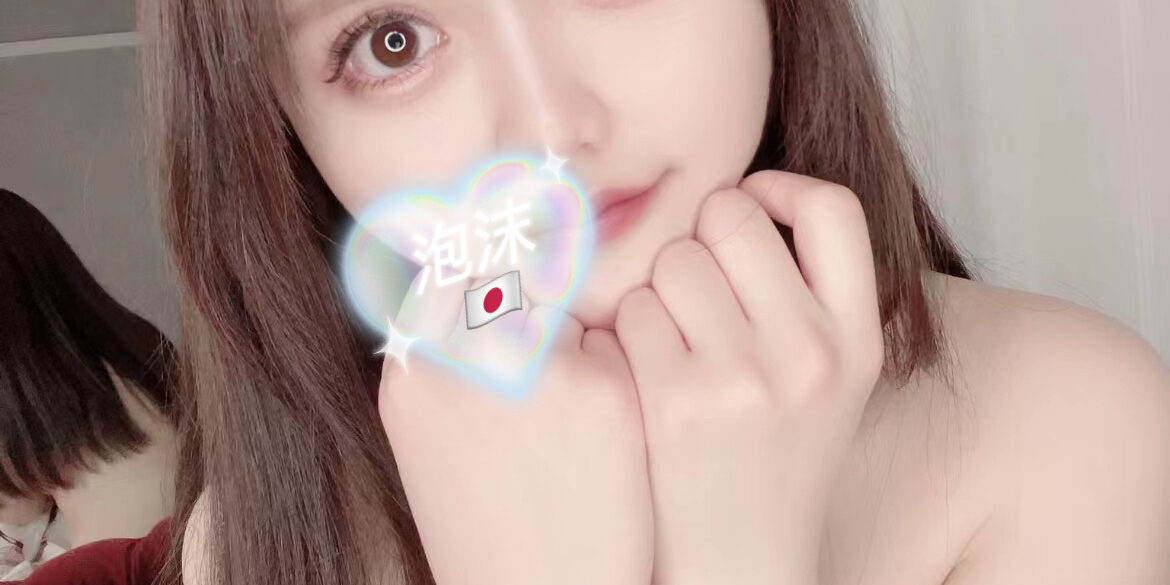 8915C126-4465-4637-93B6-A58DA01ECF4D-1